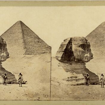 Stereograph of the Egyptian pyramids