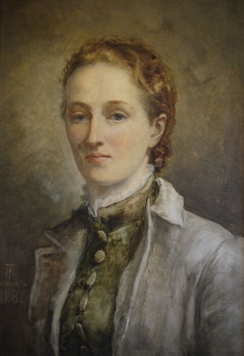 A watercolour image of women with her hair tied back