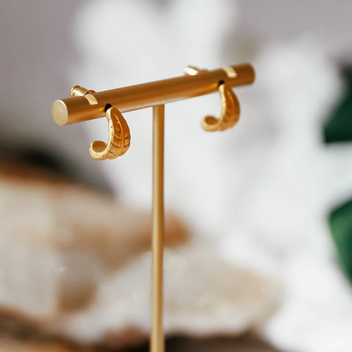 Gold leaf style earrings