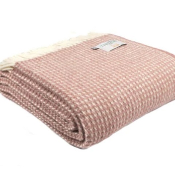 Dusty pink waffle throw